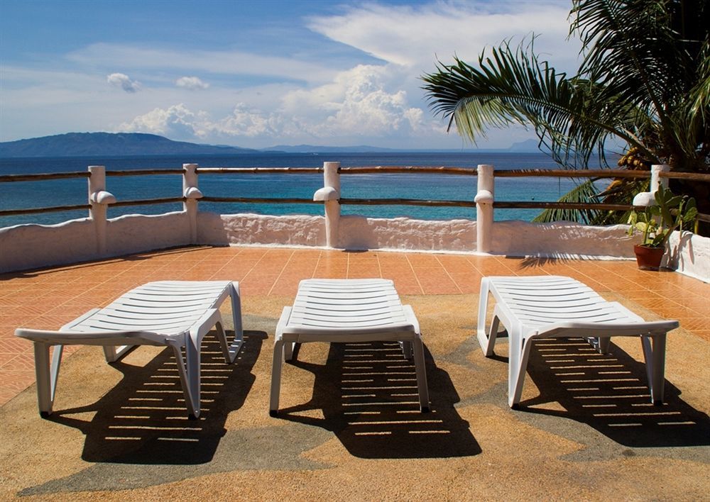 Scandi Divers Puerto Galera Exterior photo